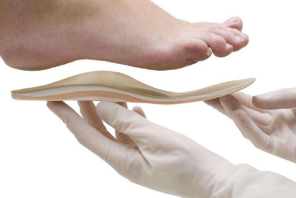 做矯形手術有助於治療脛後肌腱炎嗎