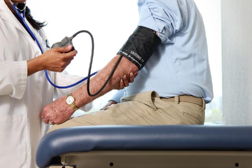 studija na hipertenziju nizak tlak prva pomoć