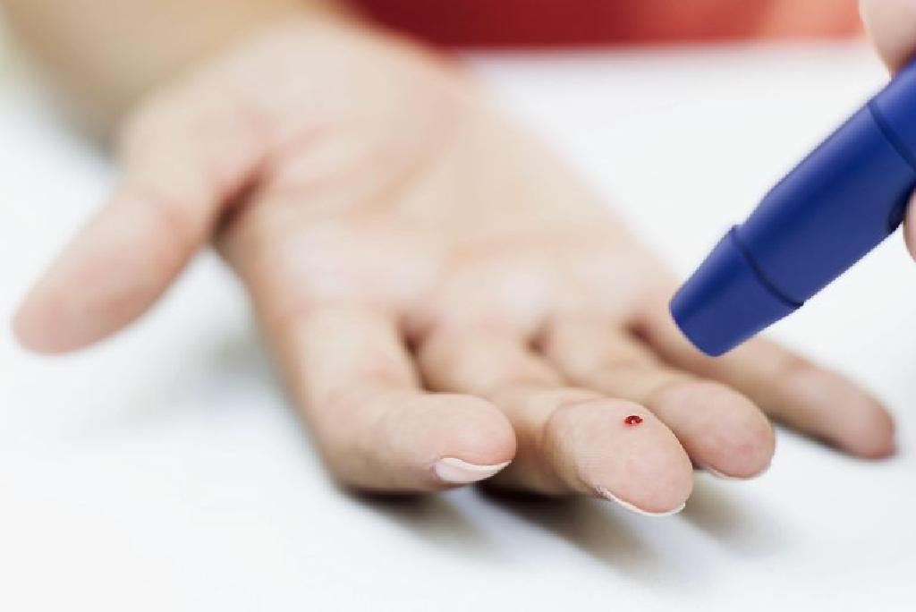 a kezelés a cukorbetegség egy tinktúra babér lap vércukor mérés evés után